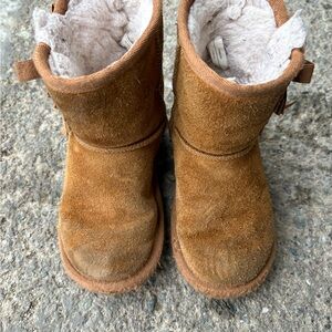 Size 9 Uggs